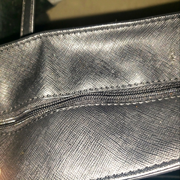 GUESS LARGE TOTE GUC - Picture 12 of 13